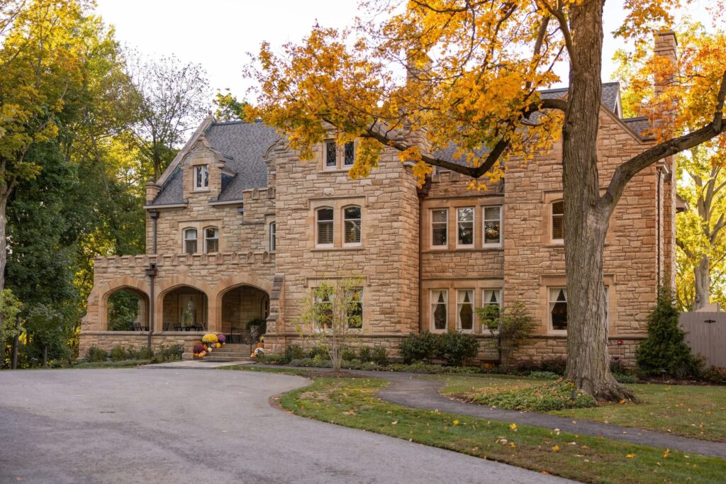 willoughby house Willoughby House